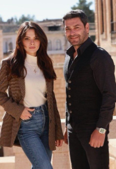 Uzoq shahar 1-2-3 Fasl Barcha qismlari Uzbek tilida Turkiya seriali tarjima Full HD Skachat